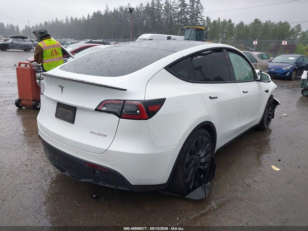 7SAYGDEF1NF495260 2022 TESLA MODEL Y photo no. 4