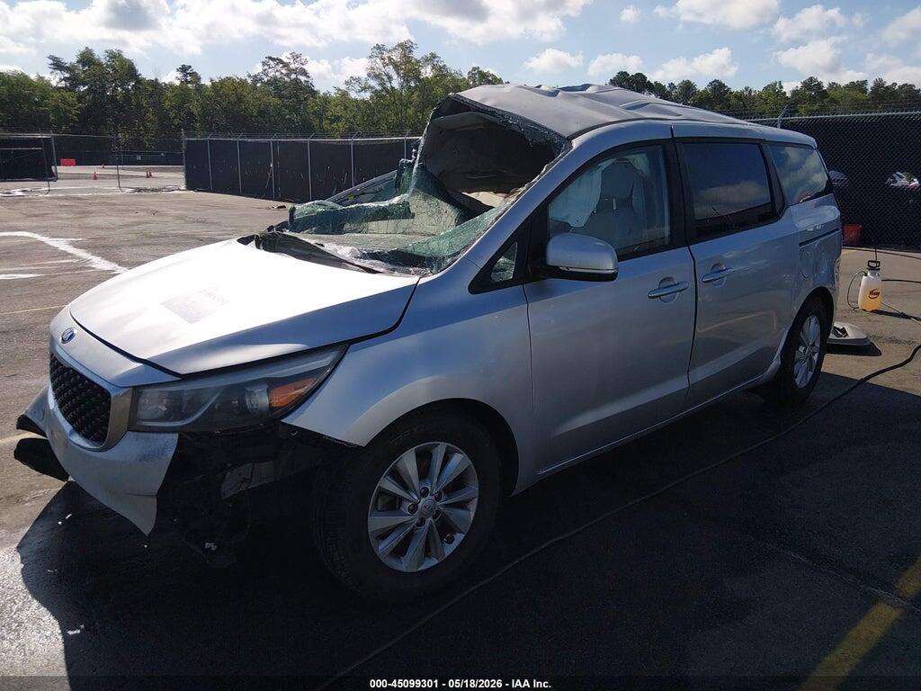KNDMB5C19H6218377 2017 KIA SEDONA photo no. 2