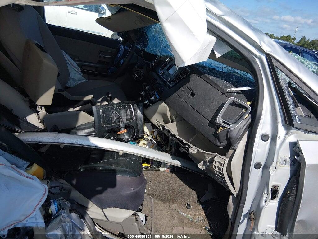 KNDMB5C19H6218377 2017 KIA SEDONA photo no. 5