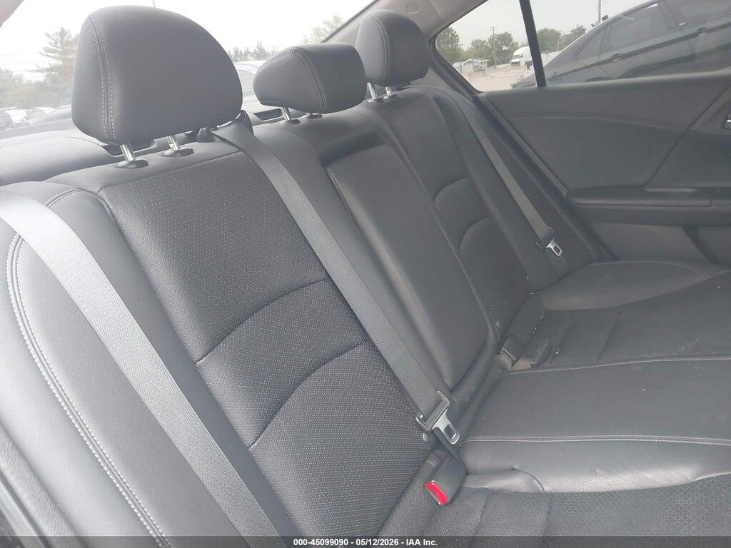 1HGCR2F88DA267674 2013 HONDA ACCORD photo no. 8