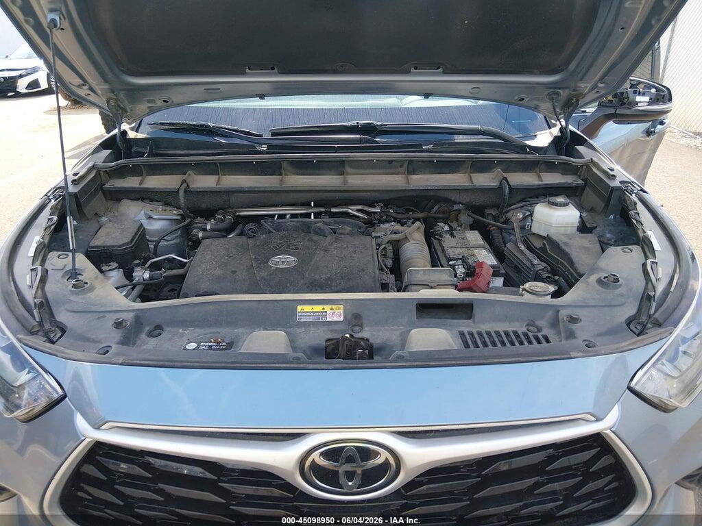 5TDGZRAH7NS091978 2022 TOYOTA HIGHLANDER photo no. 10