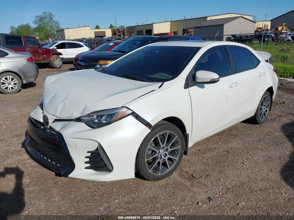 5YFBURHE9HP601992 2017 TOYOTA COROLLA photo no. 2