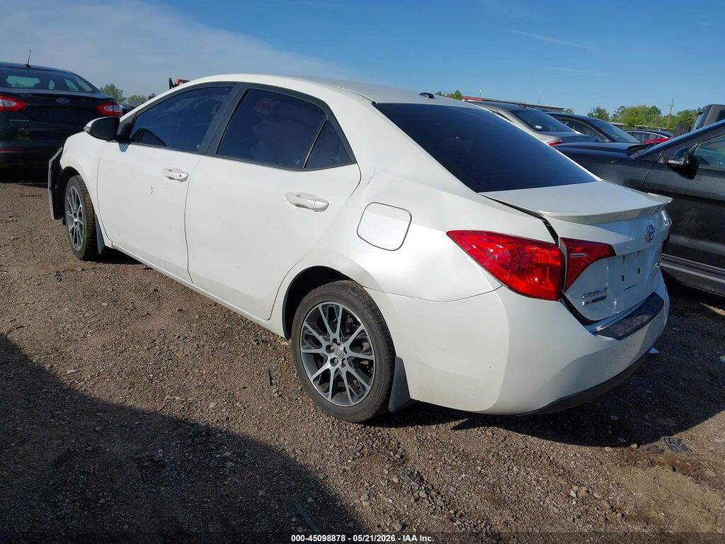 5YFBURHE9HP601992 2017 TOYOTA COROLLA photo no. 3