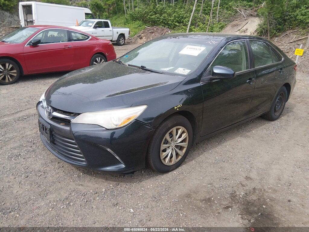 4T4BF1FK6FR467867 2015 TOYOTA CAMRY photo no. 2