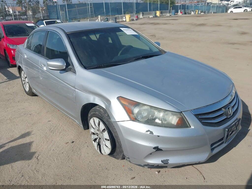 1HGCP2F33CA133163 2012 HONDA ACCORD photo no. 1