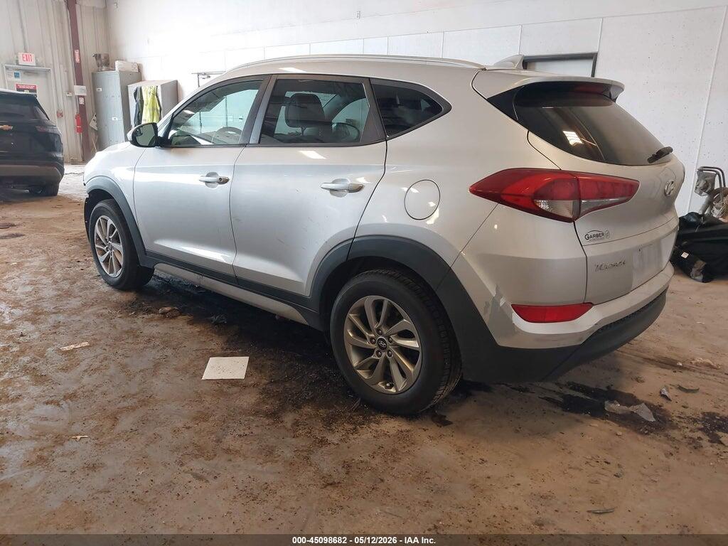 KM8J3CA41JU675084 2018 HYUNDAI TUCSON photo no. 3