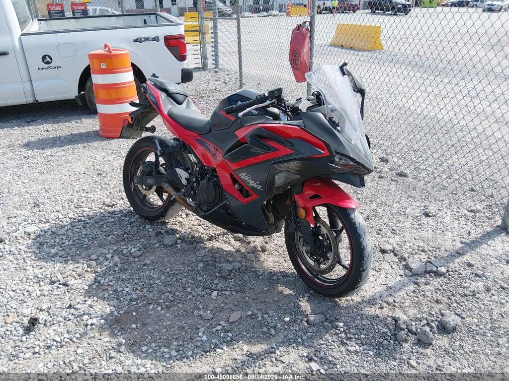 ML5EXGJ1XSDA64282 2025 KAWASAKI EX500 photo no. 1