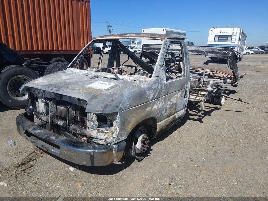 1FDWE3FL0EDA29427 2014 FORD E-350 CUTAWAY photo no. 2