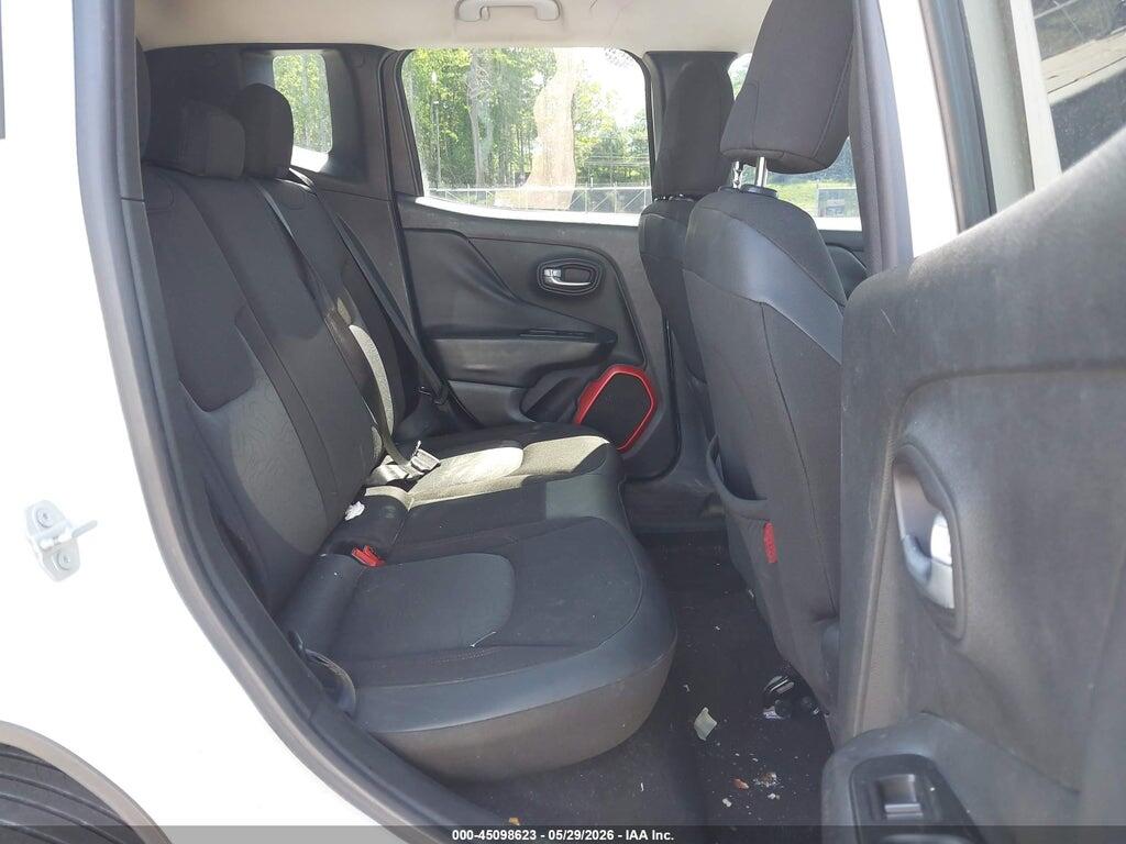 ZACCJBCTXGPD87673 2016 JEEP RENEGADE photo no. 8