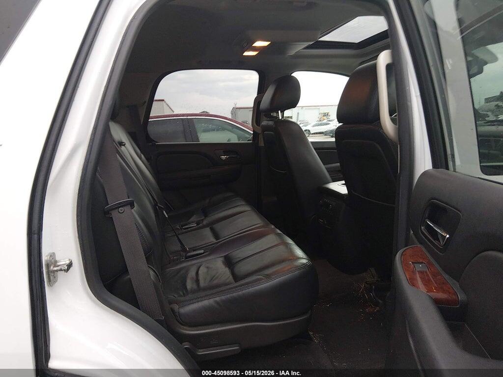 1GNSCBE09ER247564 2014 CHEVROLET TAHOE photo no. 8