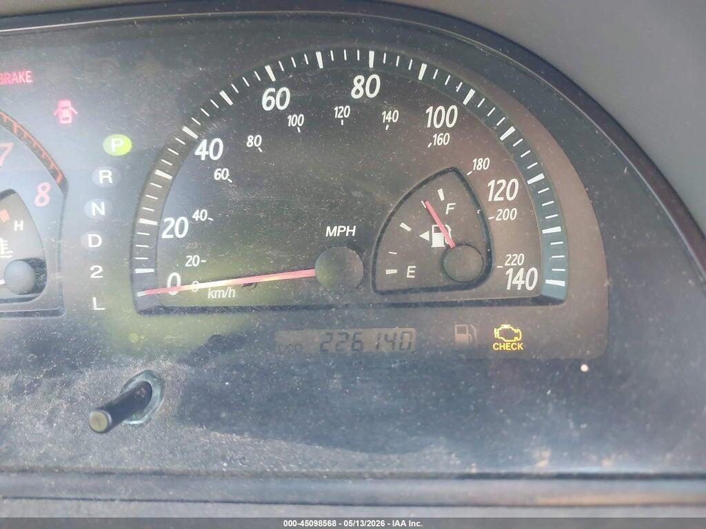 4T1BF32K52U517552 2002 TOYOTA CAMRY photo no. 7