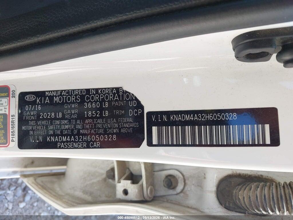 KNADM4A32H6050328 2017 KIA RIO photo no. 9