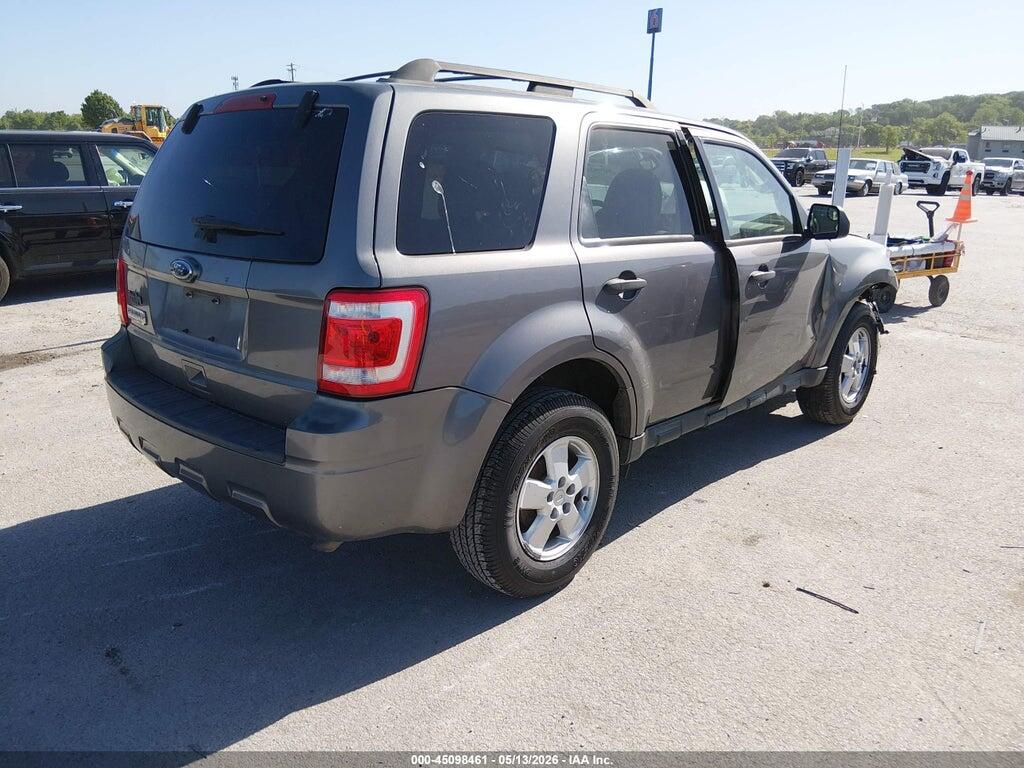 1FMCU0D75AKD37872 2010 FORD ESCAPE photo no. 4