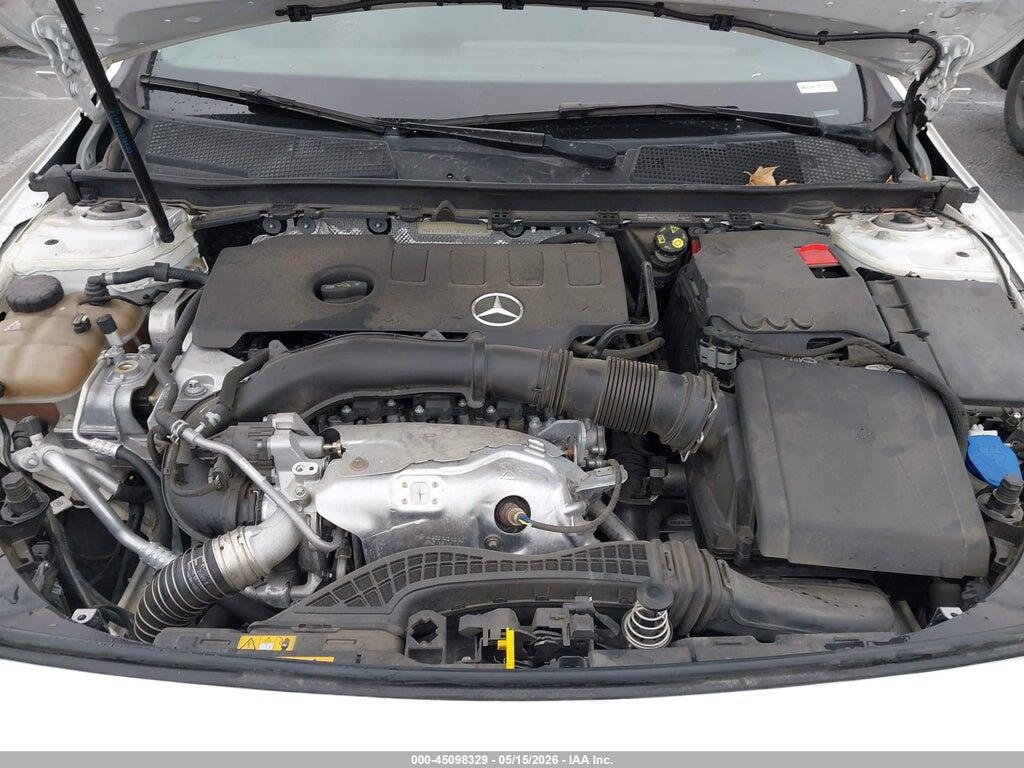 WDD3G4EB3KW001479 2019 MERCEDES-BENZ A 220 photo no. 10