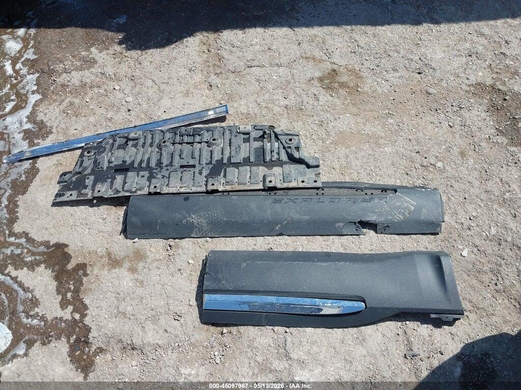 1FMSK7FH8PGA46259 2023 FORD EXPLORER photo no. 12