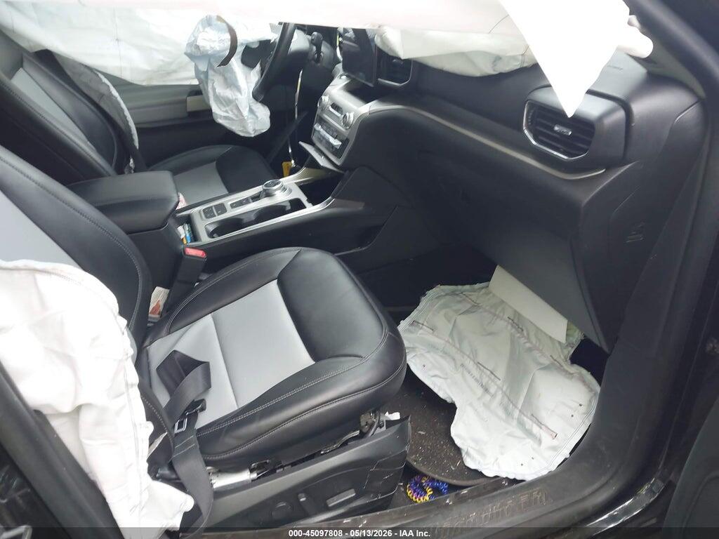1FMSK7DH2NGB42128 2022 FORD EXPLORER photo no. 5
