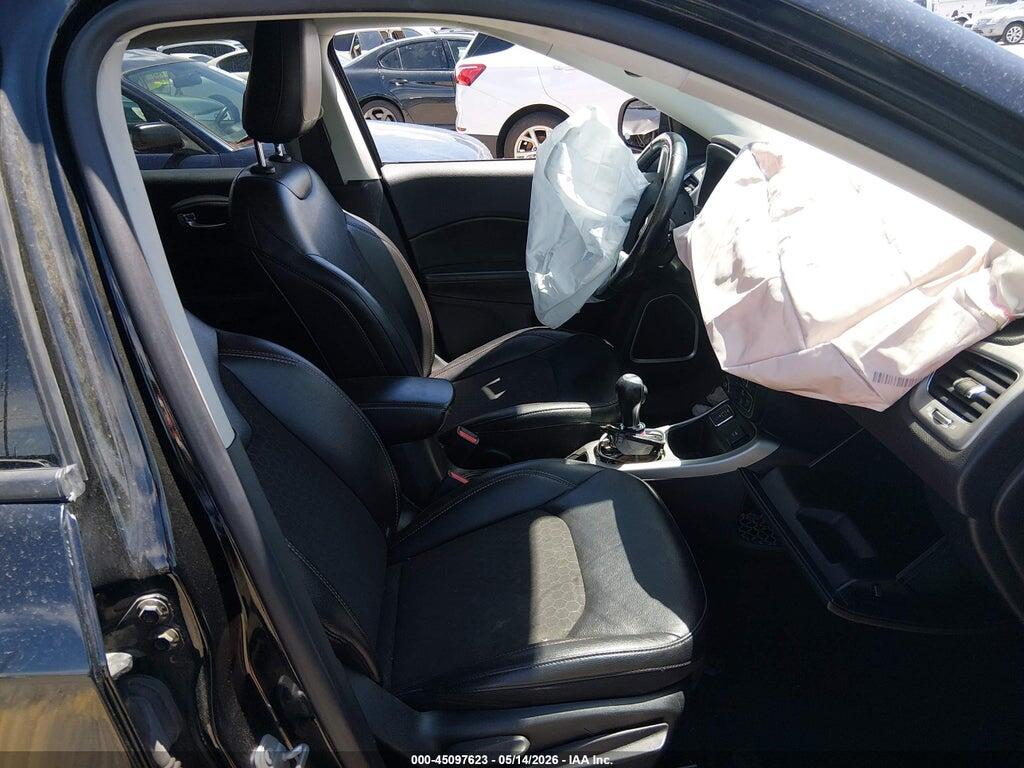 3C4NJCBB6MT532123 2021 JEEP COMPASS photo no. 5