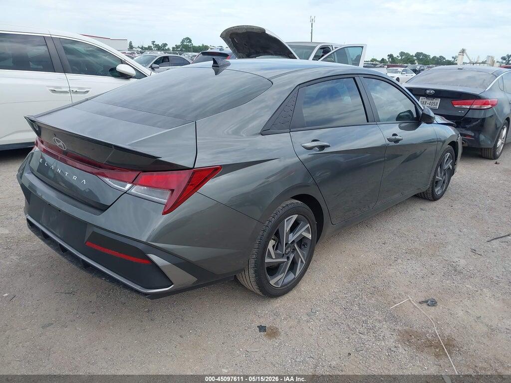 KMHLM4DG4SU917580 2025 HYUNDAI ELANTRA photo no. 4