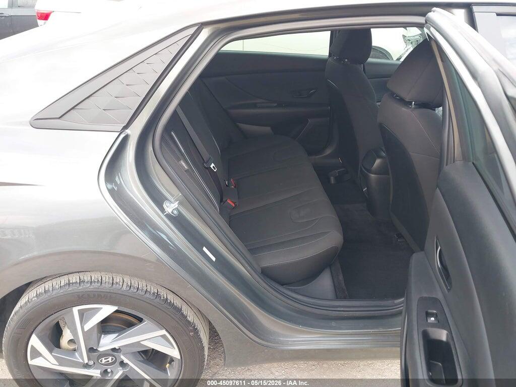 KMHLM4DG4SU917580 2025 HYUNDAI ELANTRA photo no. 8