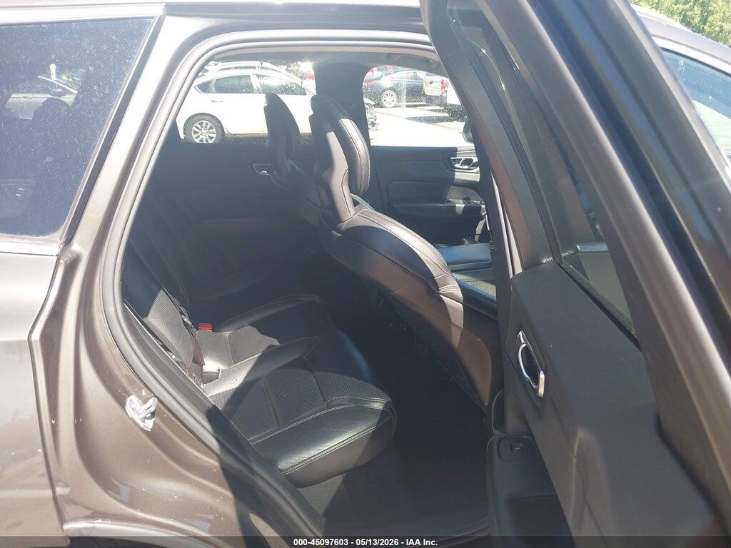 YV4A22RL5J1032989 2018 VOLVO XC60 photo no. 8