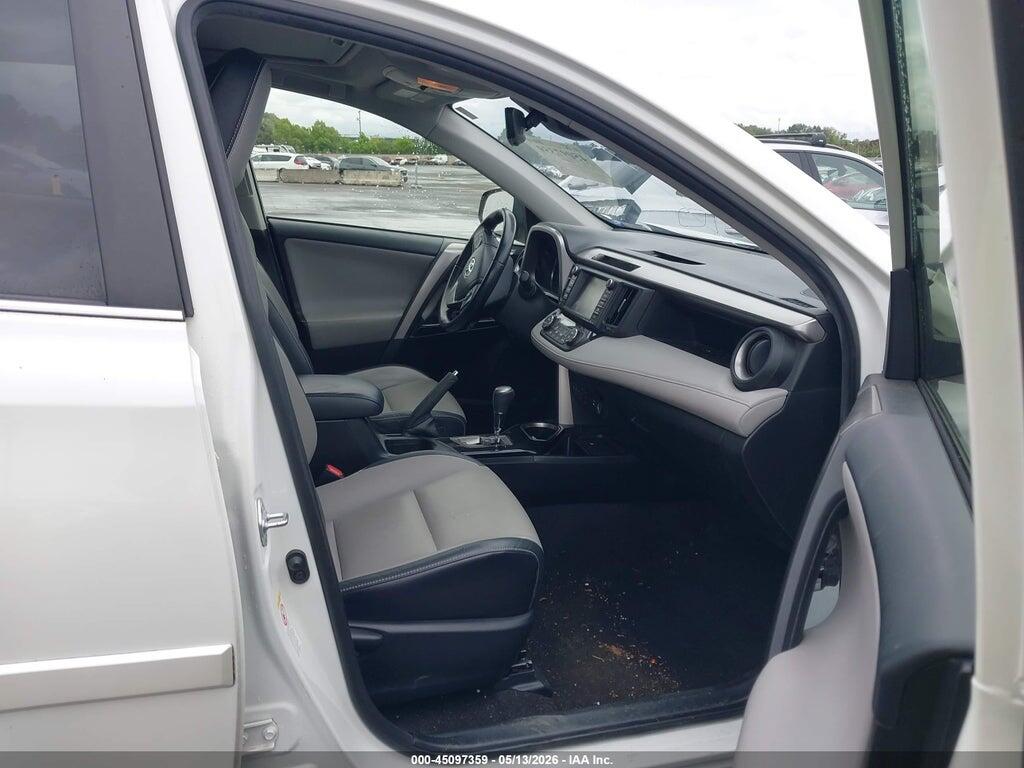 JTMDJREV9HD100867 2017 TOYOTA RAV4 HYBRID photo no. 5