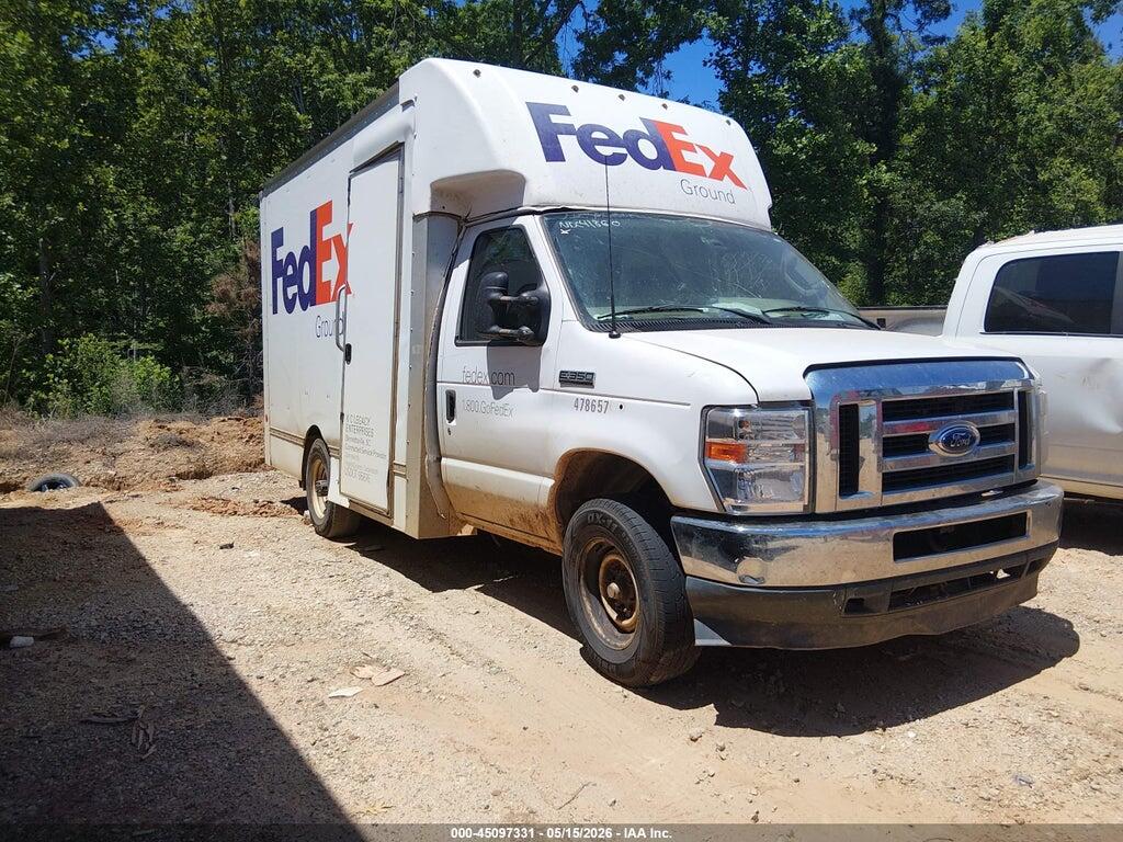 1FDWE3FN9NDC41860 2022 FORD E-350 CUTAWAY photo no. 1