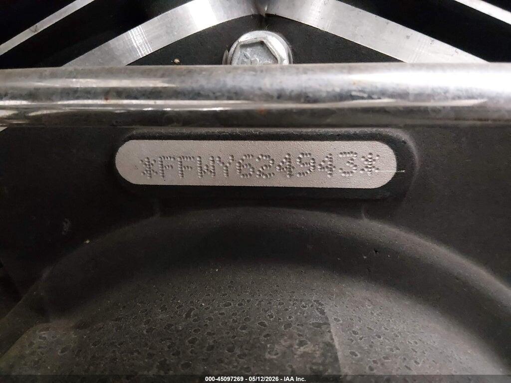 1HD1FFW13YY624943 2000 HARLEY-DAVIDSON FLHTCI photo no. 10