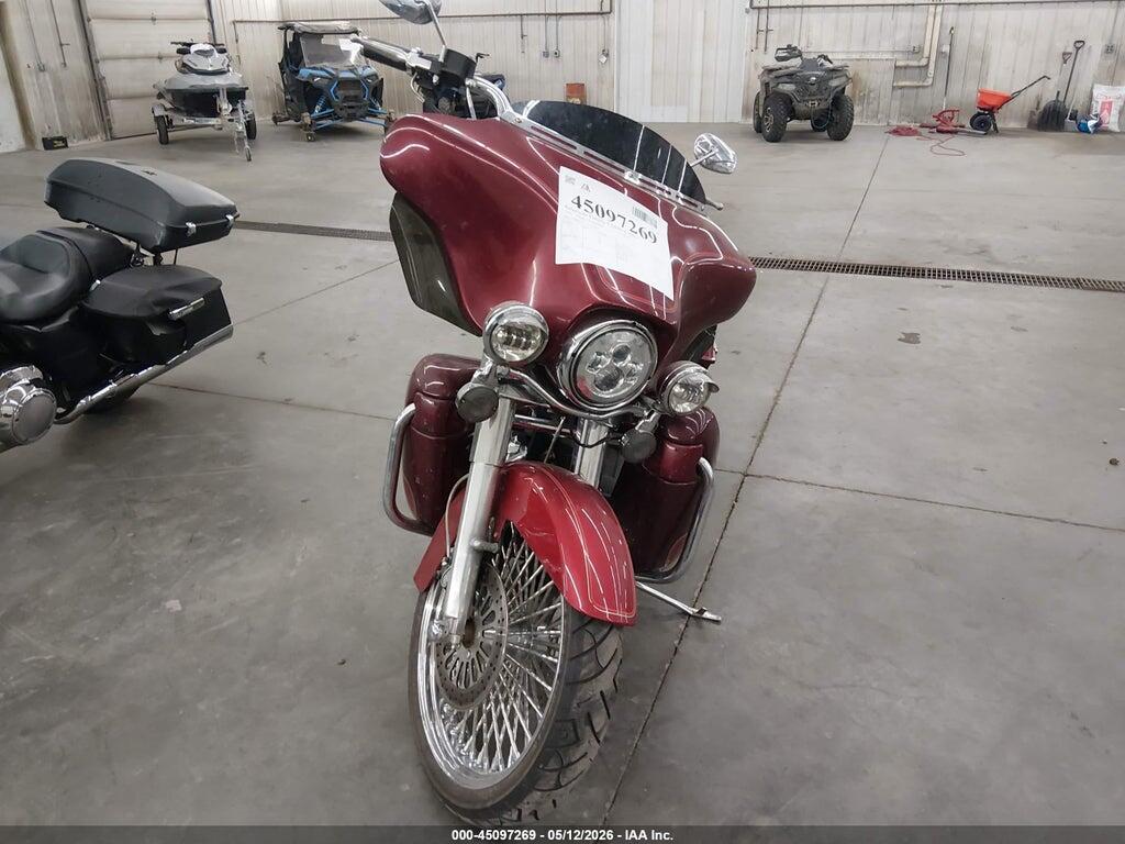 1HD1FFW13YY624943 2000 HARLEY-DAVIDSON FLHTCI photo no. 5