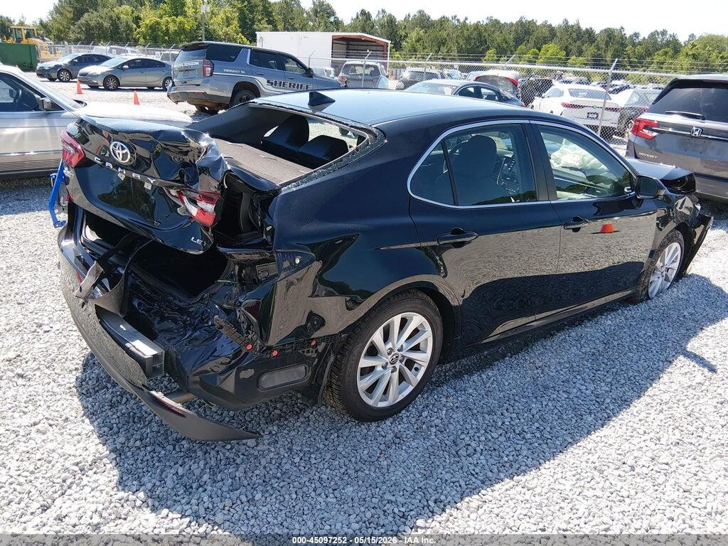 4T1C11AK5NU643195 2022 TOYOTA CAMRY photo no. 4