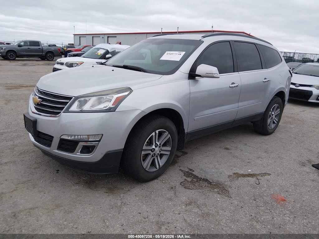 1GNKRHKD4HJ282573 2017 CHEVROLET TRAVERSE photo no. 2