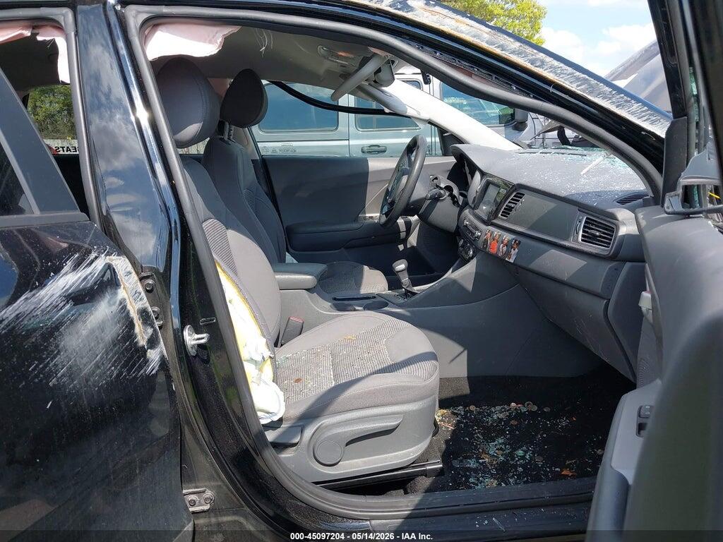 KNDCB3LC8J5211577 2018 KIA NIRO photo no. 5