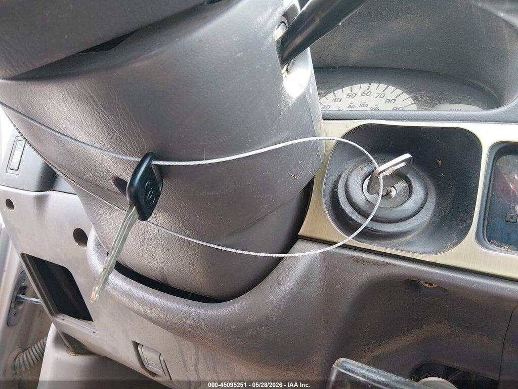 5TEWN72N94Z383682 2004 TOYOTA TACOMA photo no. 11