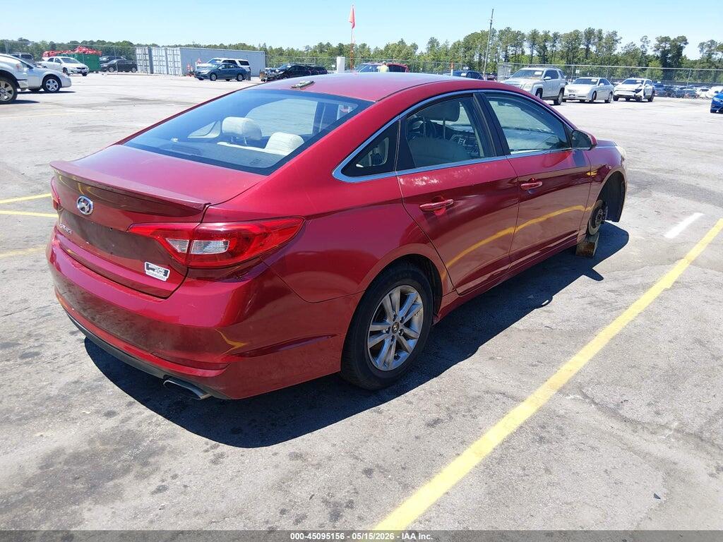 5NPE24AF9FH045704 2015 HYUNDAI SONATA photo no. 4