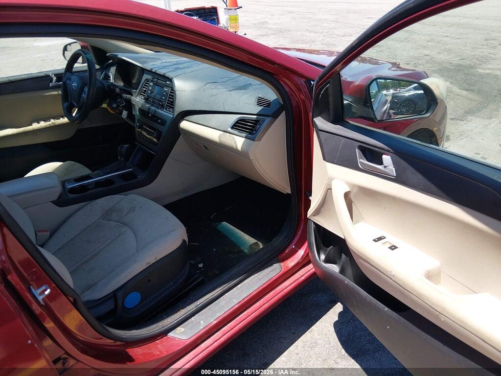 5NPE24AF9FH045704 2015 HYUNDAI SONATA photo no. 5