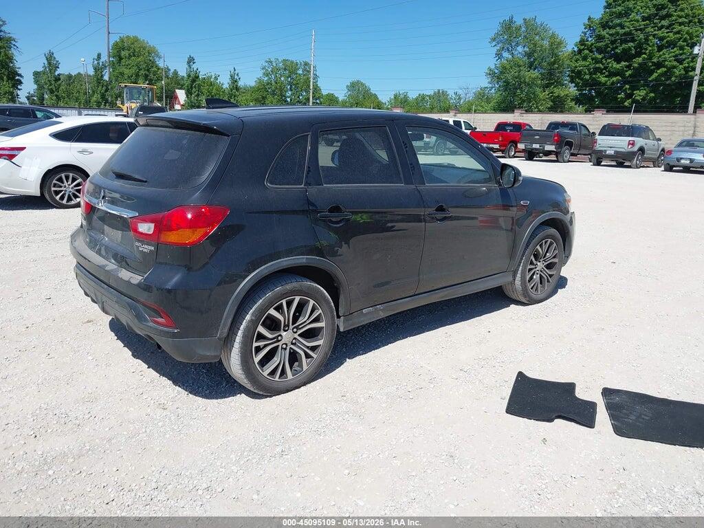 JA4AP3AU0KU018085 2019 MITSUBISHI OUTLANDER SPORT photo no. 4