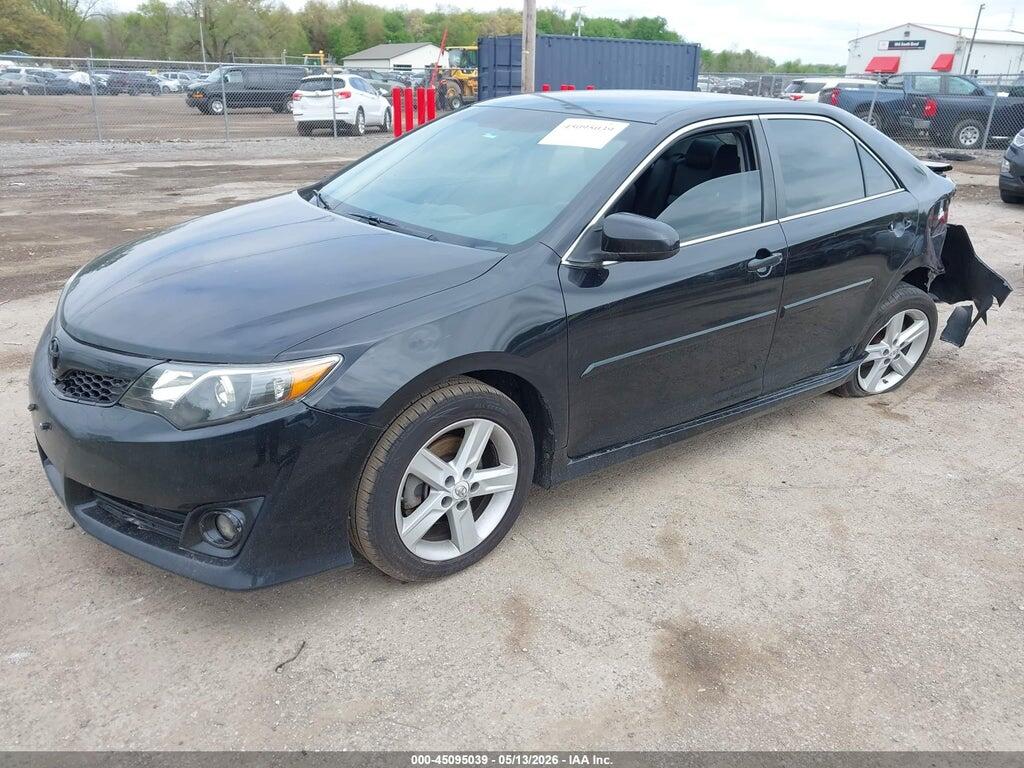 4T1BF1FK2CU148519 2012 TOYOTA CAMRY photo no. 2