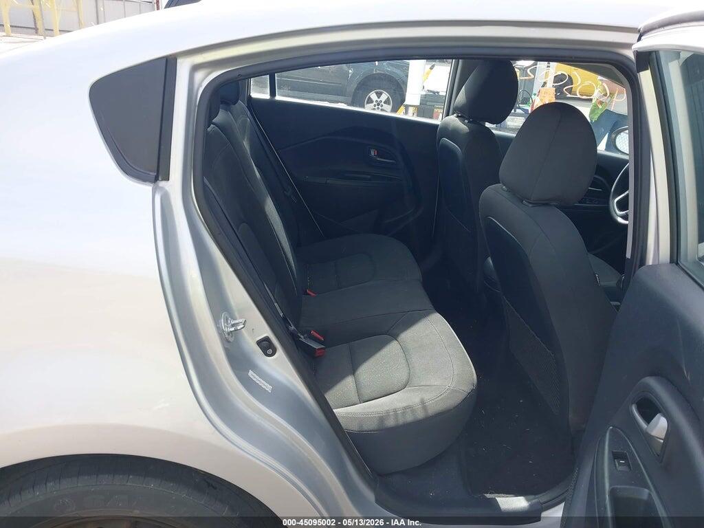 KNADN4A30F6465934 2015 KIA RIO photo no. 8