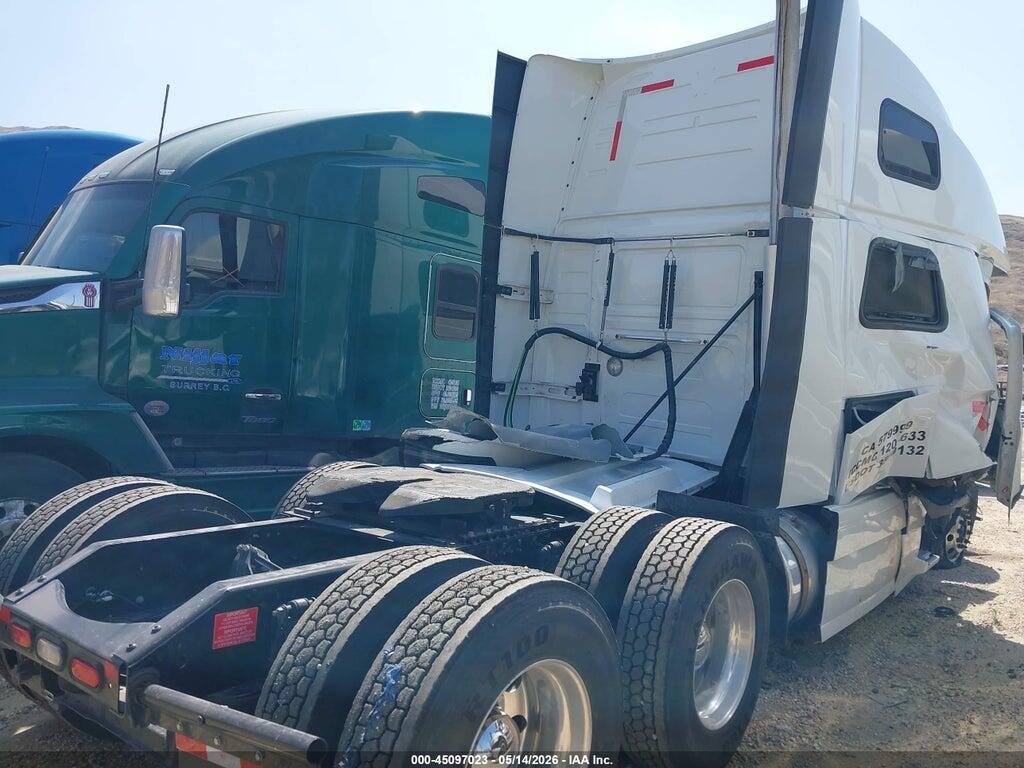 4V4NC9EH1JN896589 2018 VOLVO VNL photo no. 4