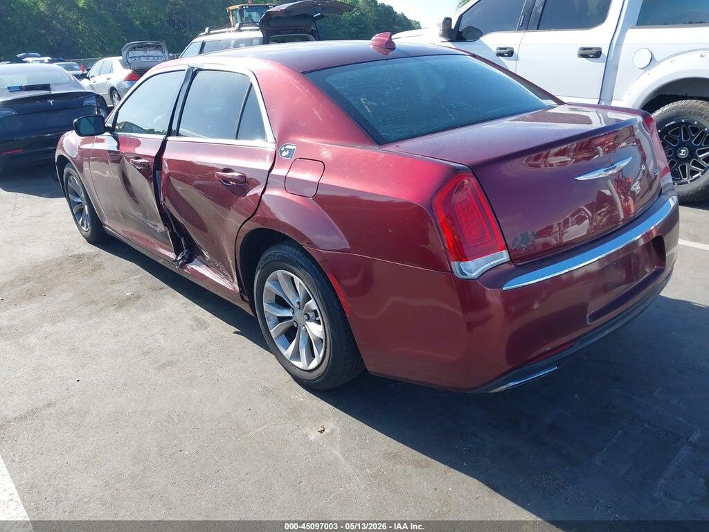 2C3CCAAG2FH830154 2015 CHRYSLER 300 photo no. 3
