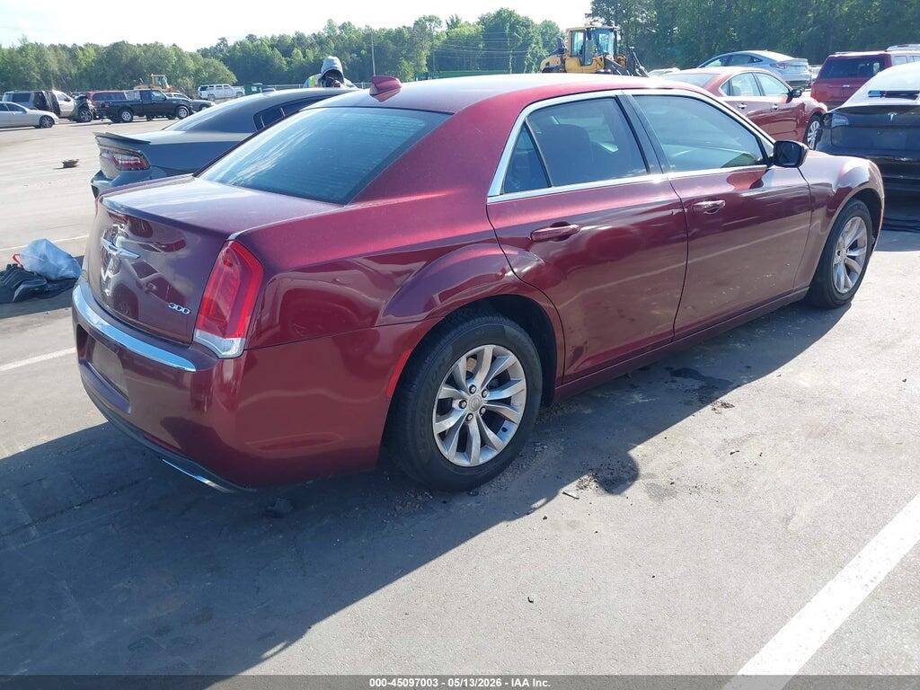 2C3CCAAG2FH830154 2015 CHRYSLER 300 photo no. 4