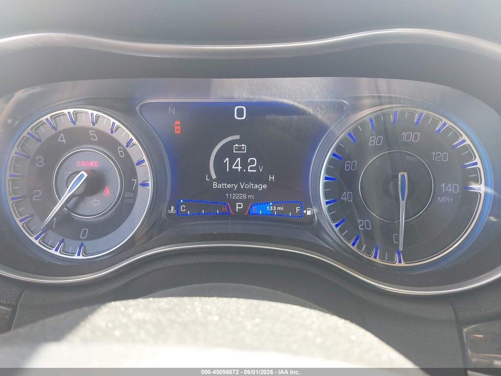 2C3CCAKG8KH690913 2019 CHRYSLER 300 photo no. 7