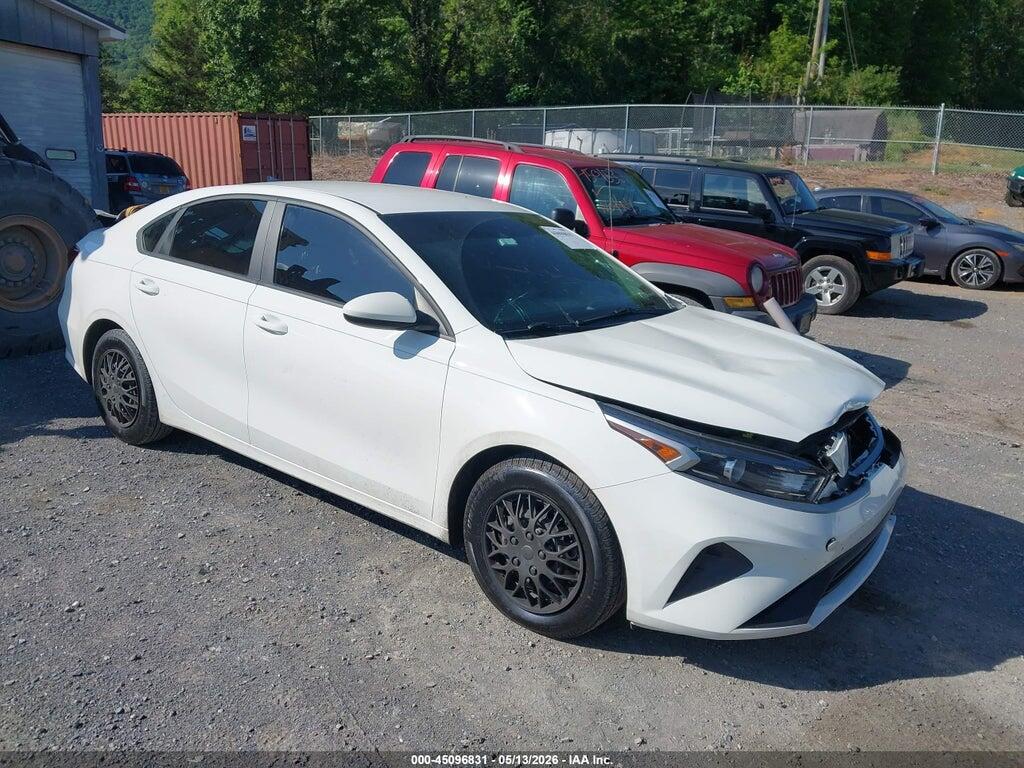 3KPF24AD1PE555246 2023 KIA FORTE photo no. 1