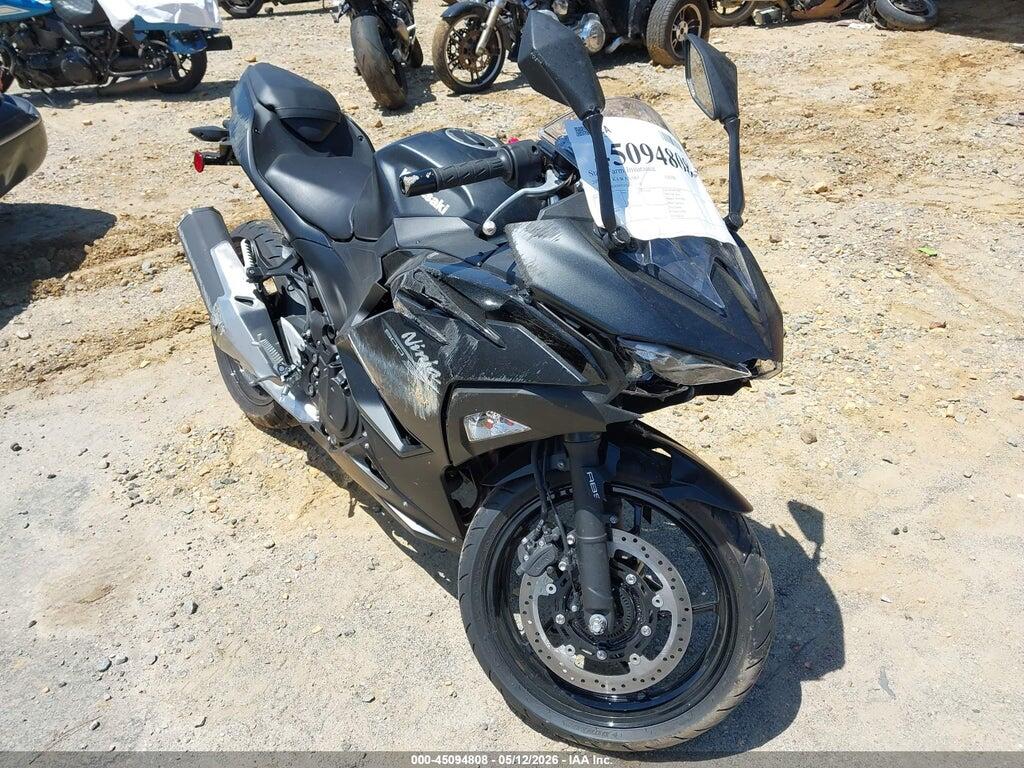 ML5EXGG13TDA79456 2026 KAWASAKI EX500 photo no. 1