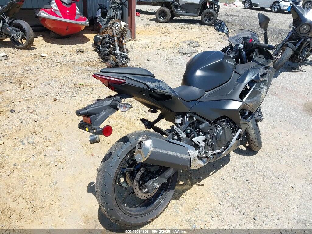 ML5EXGG13TDA79456 2026 KAWASAKI EX500 photo no. 4