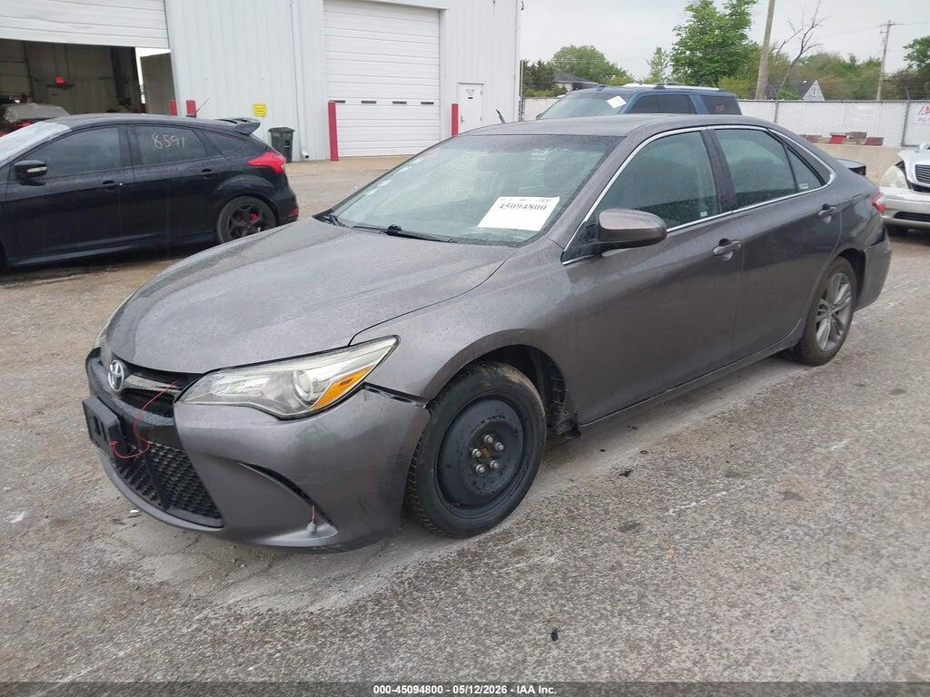 4T1BF1FK5FU903795 2015 TOYOTA CAMRY photo no. 2