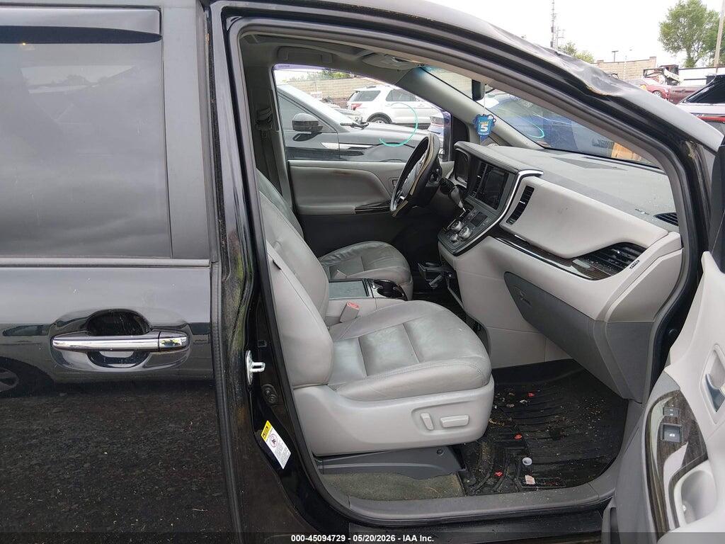 5TDYK3DC2FS685871 2015 TOYOTA SIENNA photo no. 5