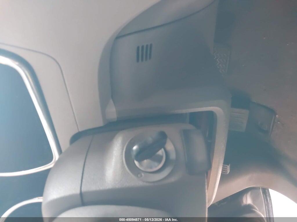 1GNKRFED1CJ332595 2012 CHEVROLET TRAVERSE photo no. 11