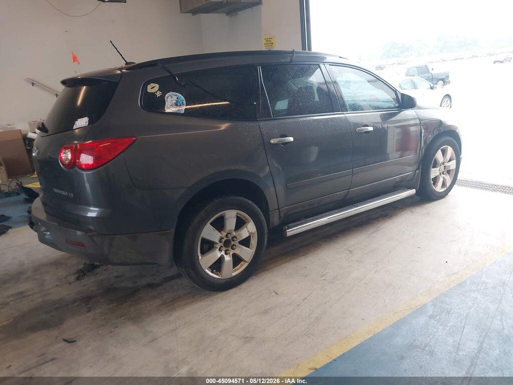 1GNKRFED1CJ332595 2012 CHEVROLET TRAVERSE photo no. 4