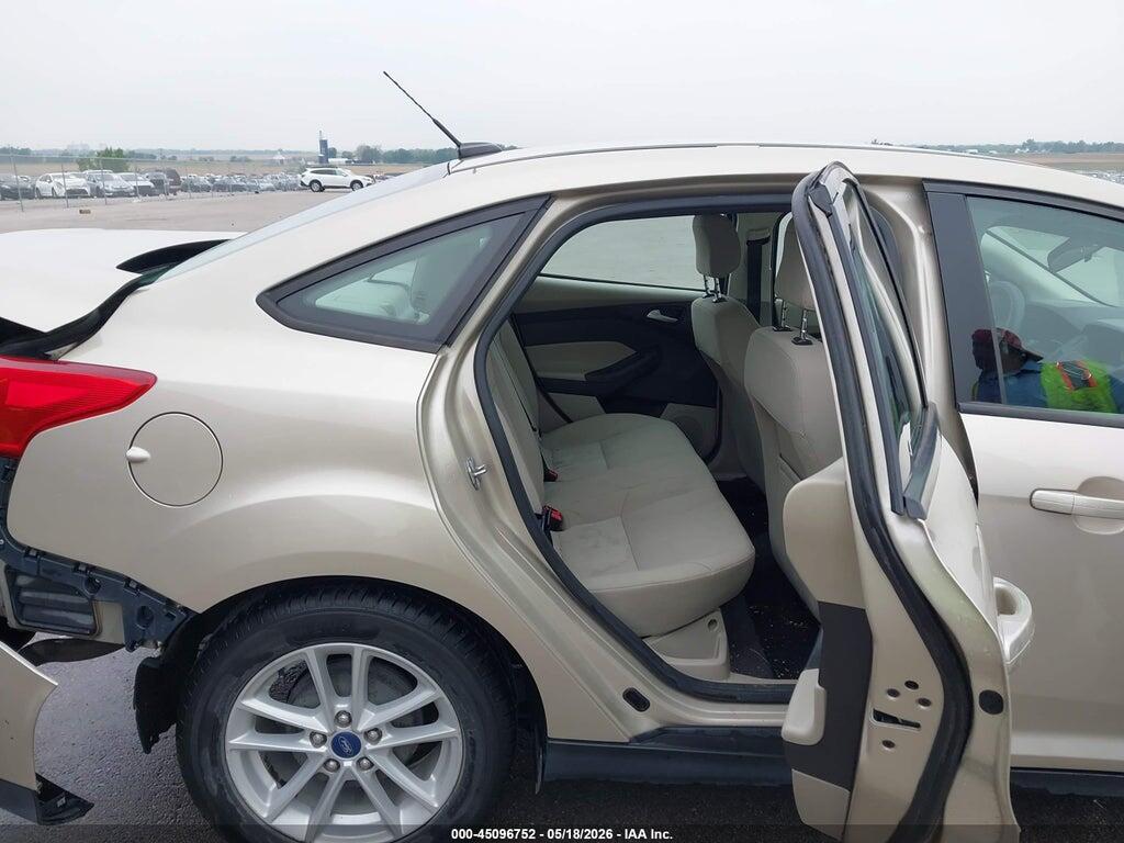 1FADP3F28JL209001 2018 FORD FOCUS photo no. 8