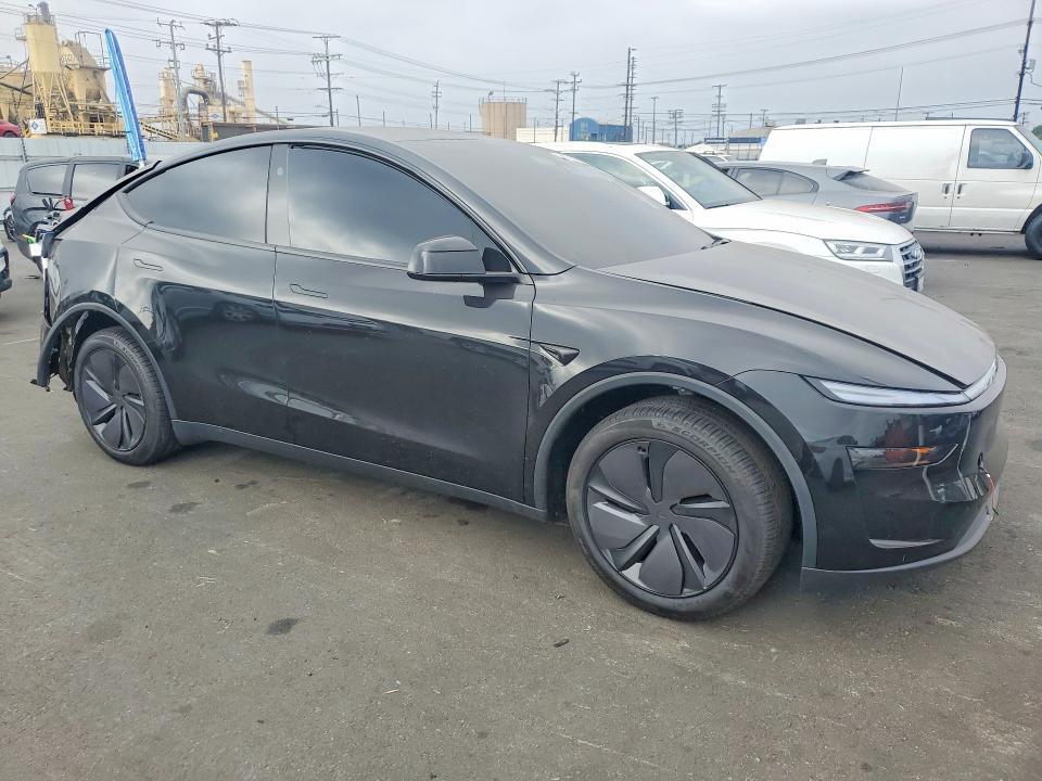 7SAYGDED6TF624590 2026 TESLA MODEL Y photo no. 4